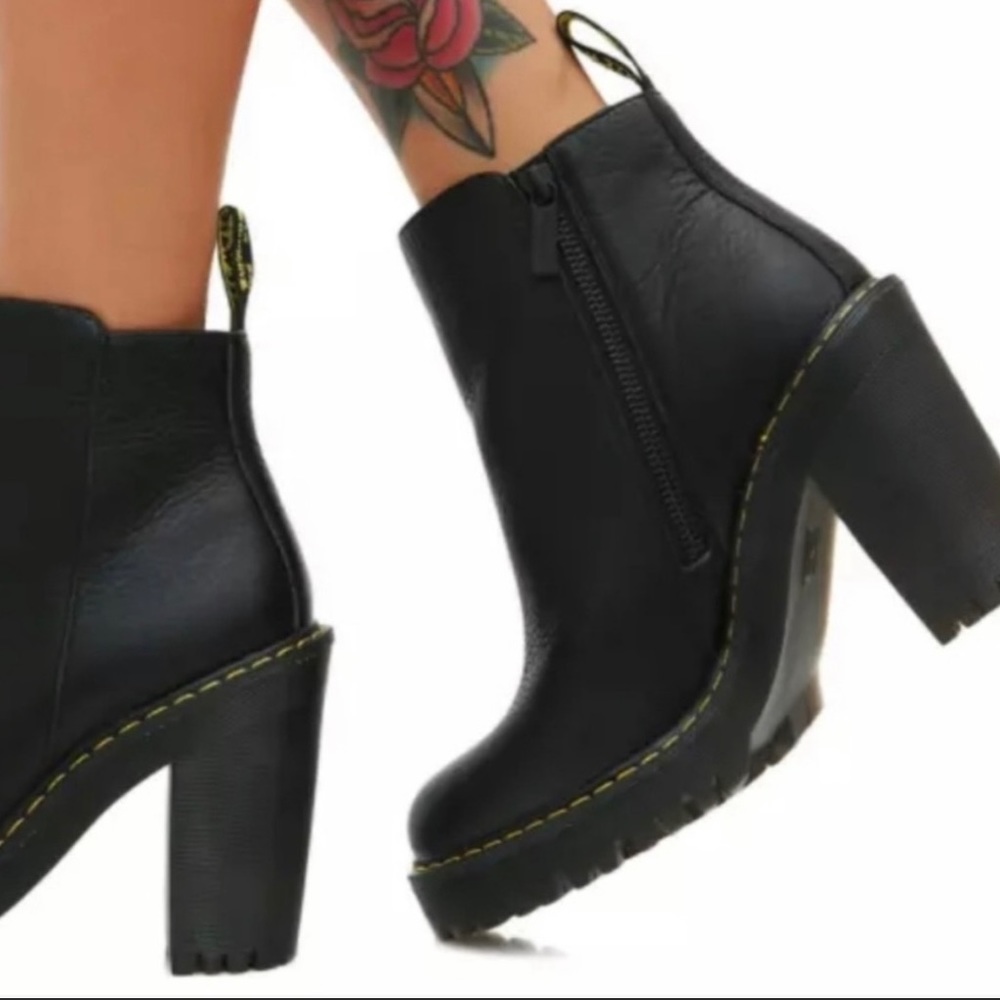 Dr. Martens Magdalena Black Leather Platform Ankle Boots, Size 8
